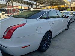 جاگوار XJ